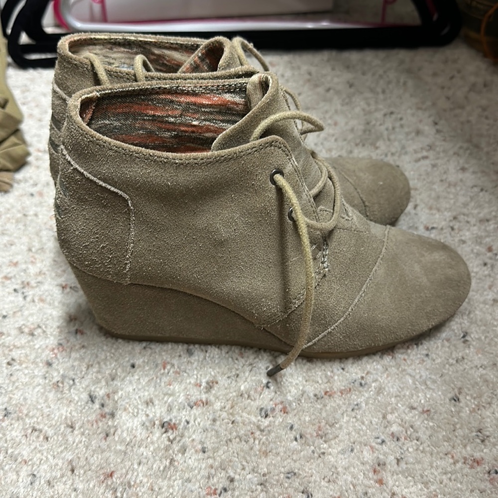 Tom Wedge Booties